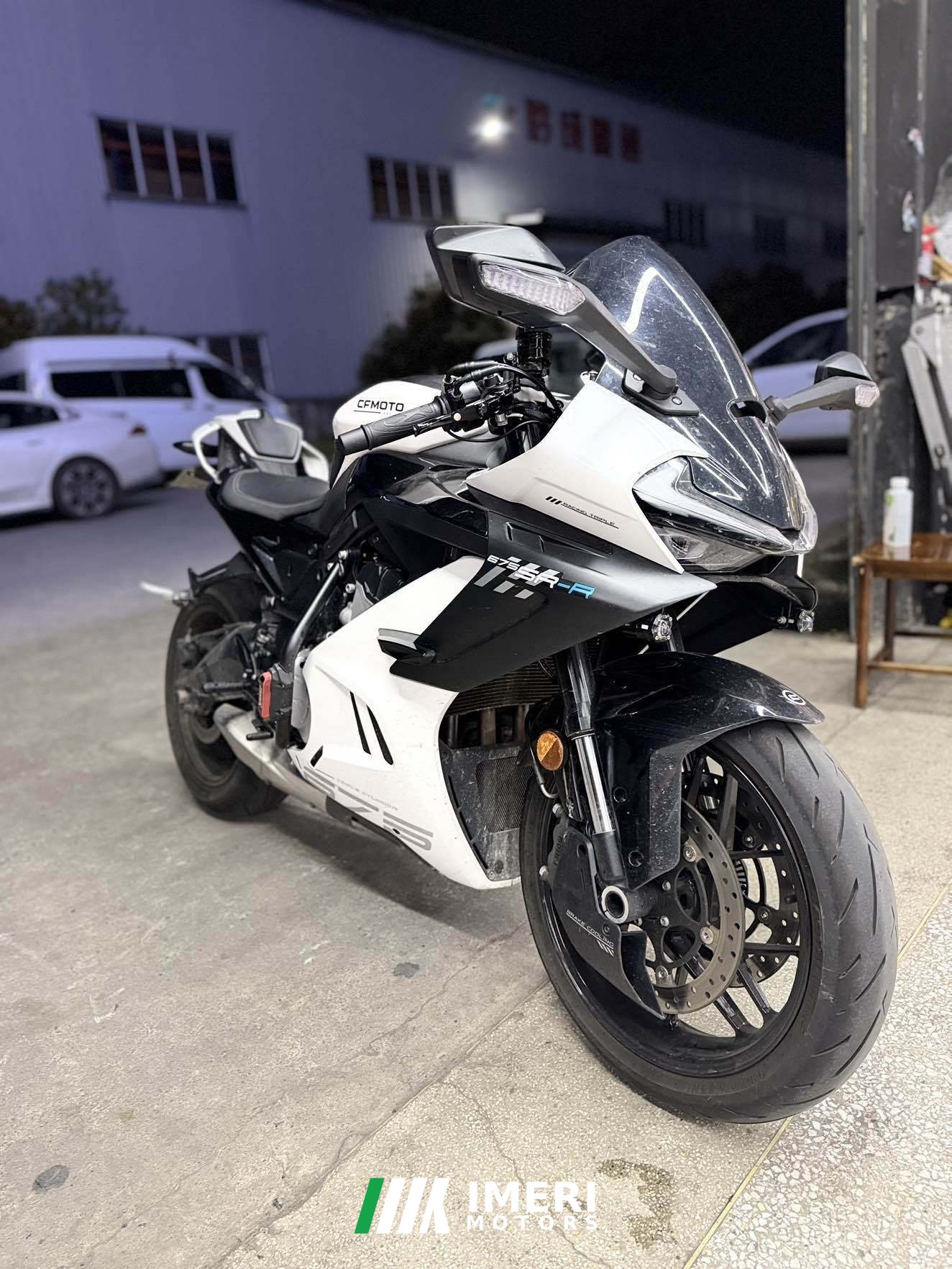 2024 CFMOTO 675SR-R