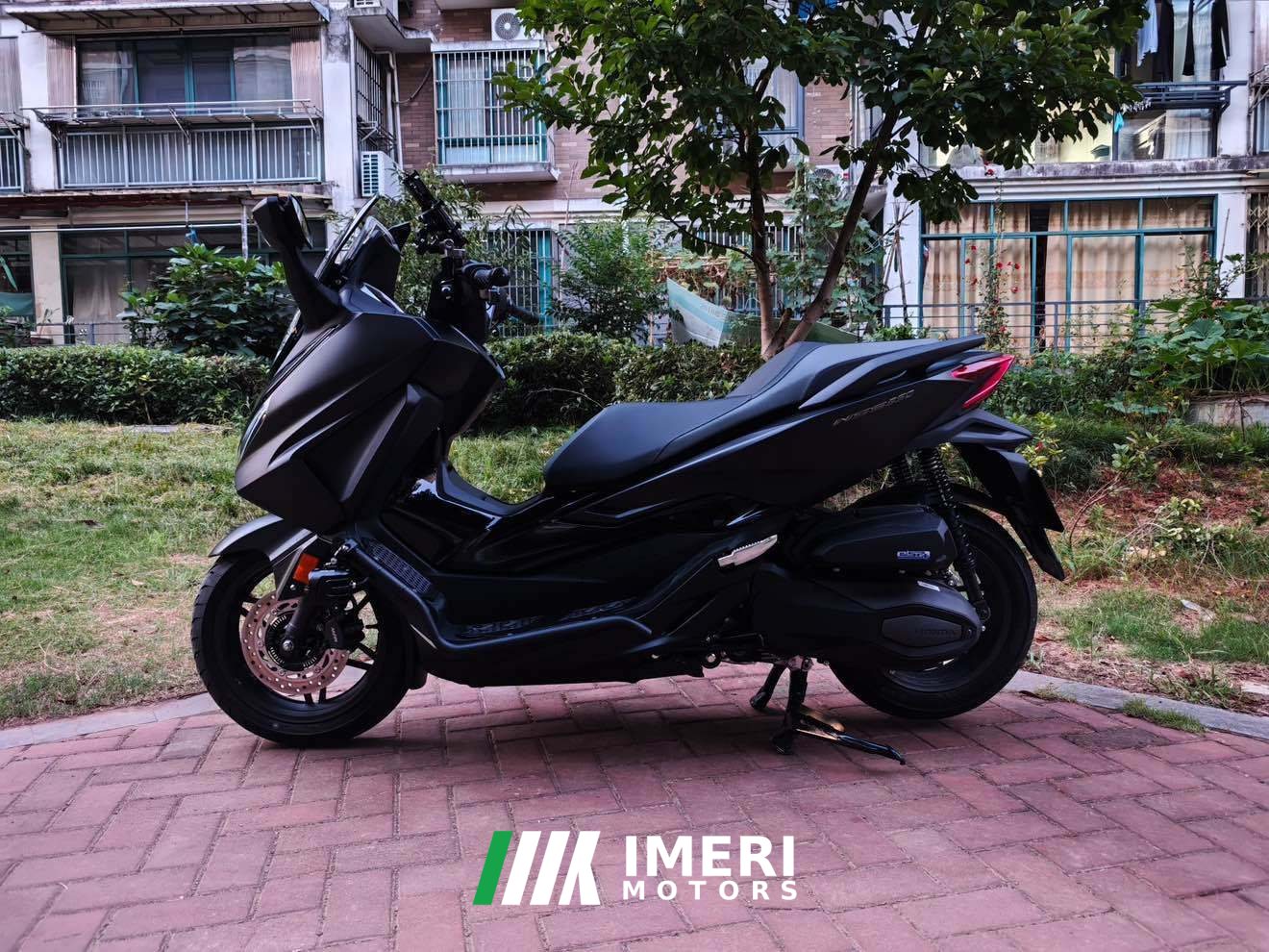 2025 Honda NSS350