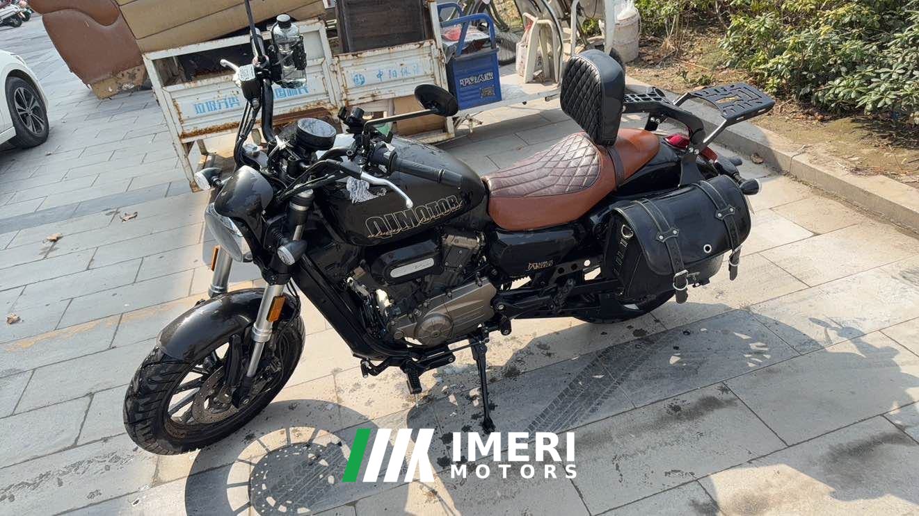 2023 QJMOTOR Flash 300