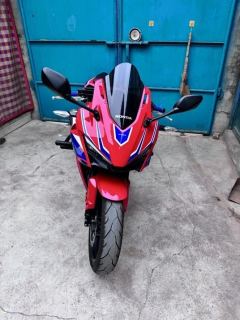 Honda CBR400R - photo 3