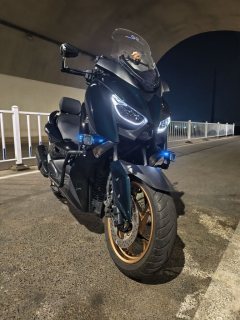 Yamaha XMAX 300 cc - фото 2