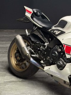 Yamaha YZF-R1 1000 cc - ფოტო 6