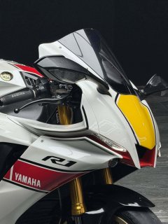 Yamaha YZF-R1 1000 cc - ფოტო 8