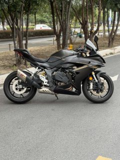 QJMOTOR Race 800 - ფოტო 1