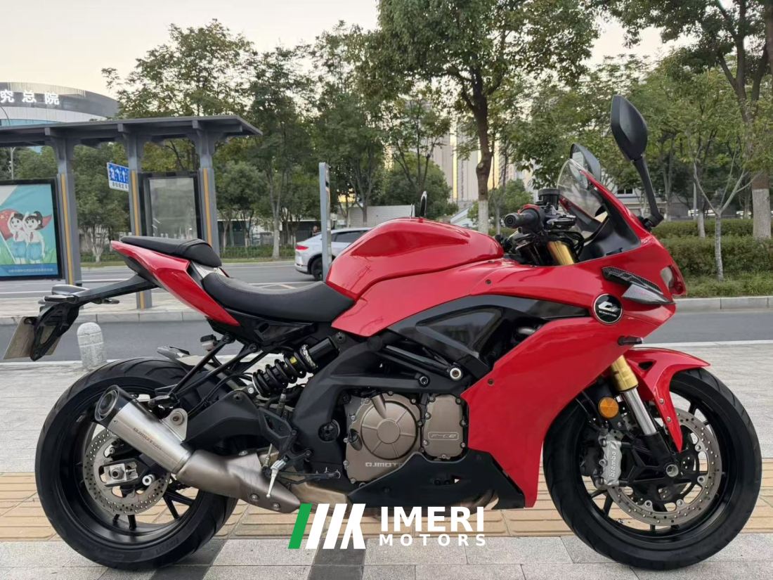 QJMOTOR SRK 600 - მოტოციკლი ჩინეთიდან