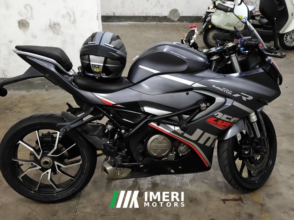 2021 QJMOTOR SRK 250