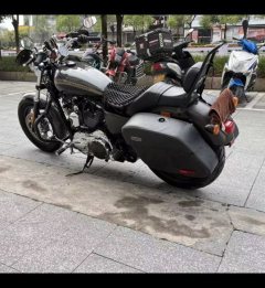 Harley-Davidson 1200 Custom - фото 3
