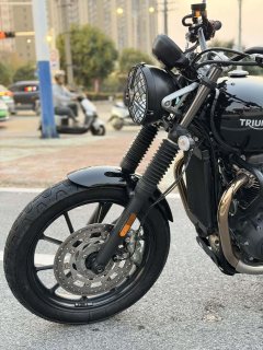 Triumph Speed Twin 900 - ფოტო 8