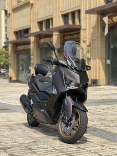 Yamaha XMAX 300 cc - ფოტო 2