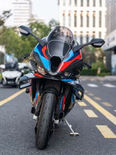 BMW M 1000 RR - ფოტო 3