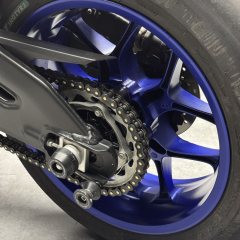 Yamaha YZF-R1 1000 cc - ფოტო 12