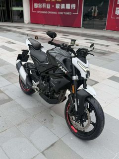 CFMOTO 450NK - photo 4