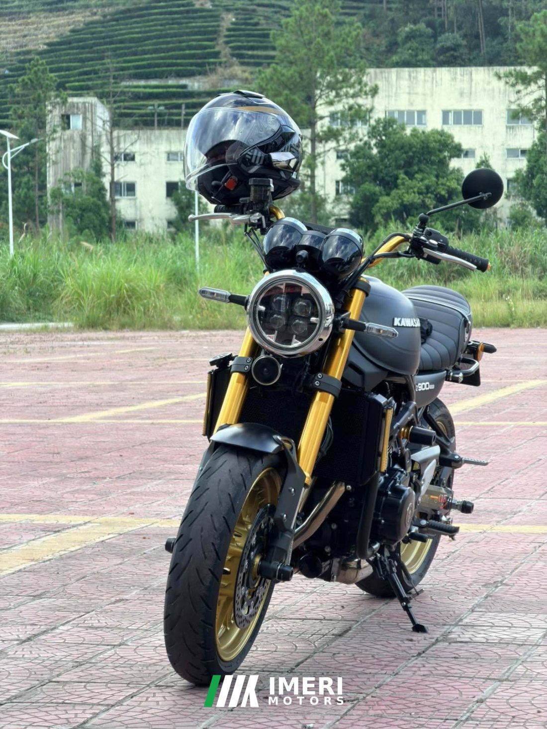 Kawasaki Z900RS 950 cc - мотоцикл из Китая