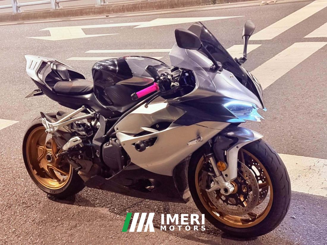 QJMOTOR Sai 921 - motorcycle from China