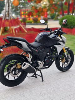 Wuyang Honda CB190R Blazing Eye - photo 7