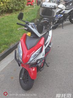 Sundiro Honda RX125Fi - ფოტო 2