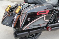 Harley-Davidson Road Glide 1923 cc - фото 6