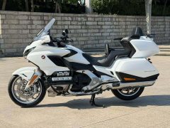 Honda Gold Wing GL1800 - ფოტო 8