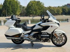 Honda Gold Wing GL1800 - ფოტო 9