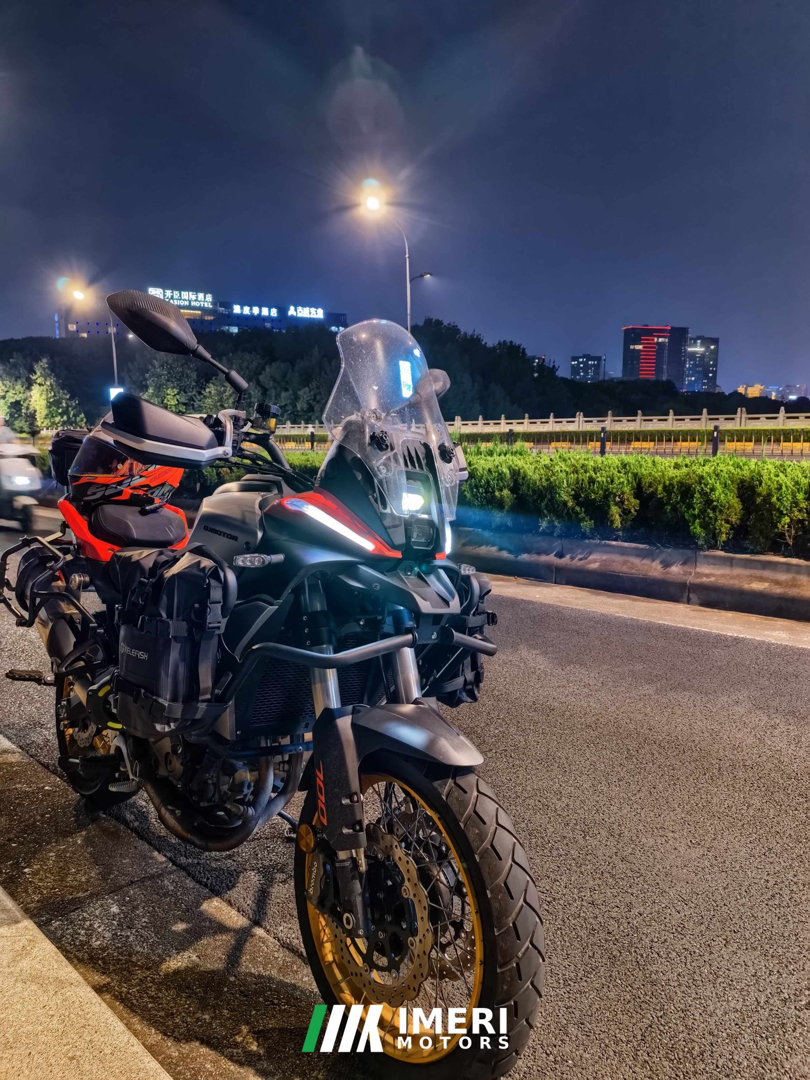 2024 QJMOTOR 700S