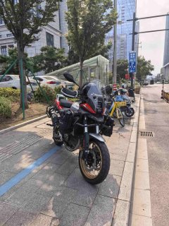 QJMOTOR 700S - ფოტო 3