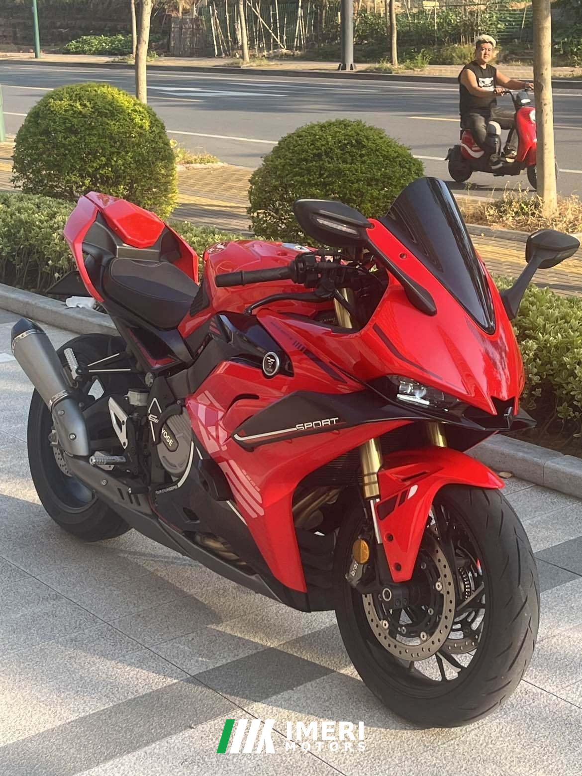 2024 Voge RR660S