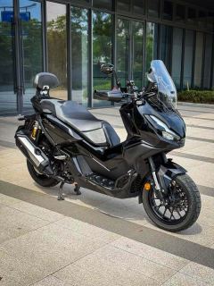Honda ADV350 - ფოტო 1