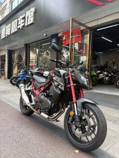 Honda CB750 - фото 1