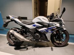 Haojue Suzuki GSX250R - ფოტო 2