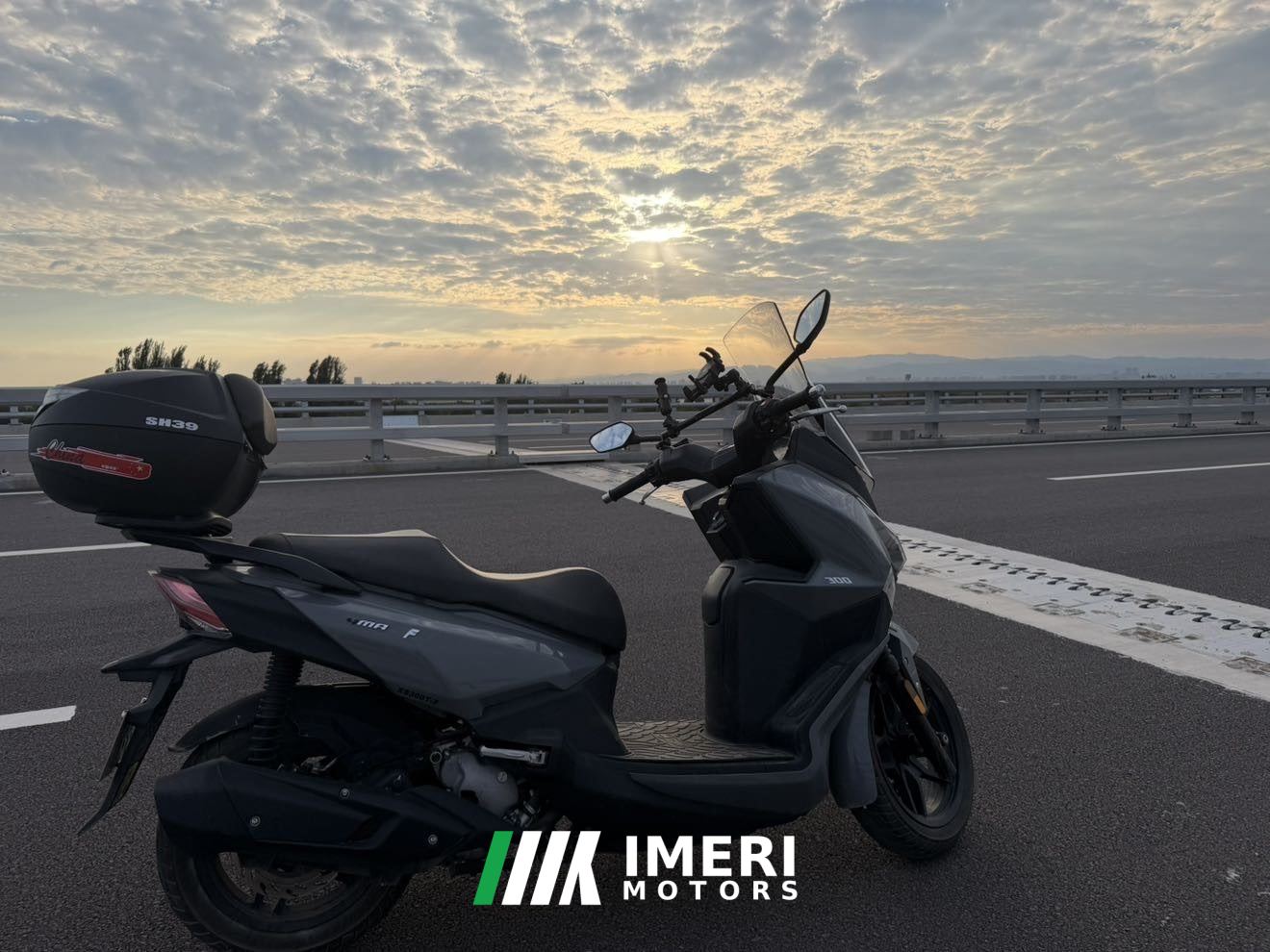 2022 SYM Joymax F 300