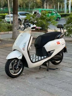 Sundiro Honda NS125LA - ფოტო 1