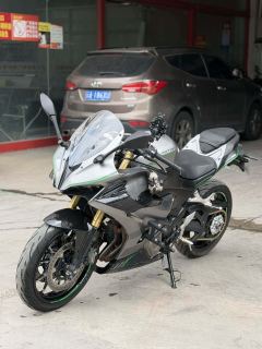 QJMOTOR SRK 450 - ფოტო 3
