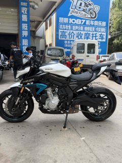 CFMOTO 675NK - фото 5