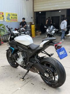 CFMOTO 675NK - фото 6