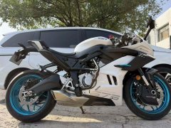 CFMOTO 675SR-R - photo 4