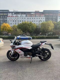 QJMOTOR SRK 600 - ფოტო 6