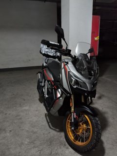 QJMOTOR Hong 150ADV - ფოტო 3