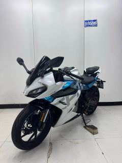 CFMOTO 250SR - photo 3