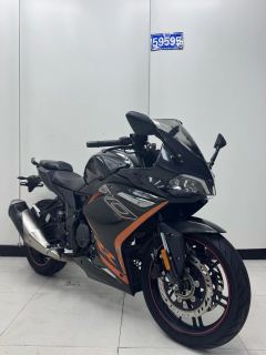 Voge 300RR - ფოტო 1