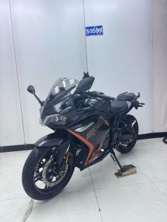 Voge 300RR - ფოტო 3