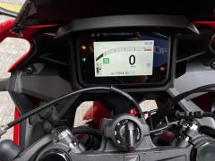 Honda CBR400R - ფოტო 7