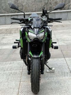 Kawasaki Z900 950 cc - ფოტო 4