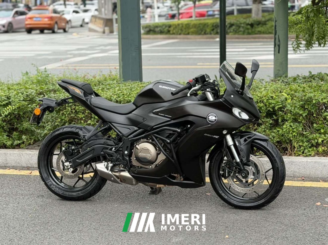 QJMOTOR SRK 250 - მოტოციკლი ჩინეთიდან