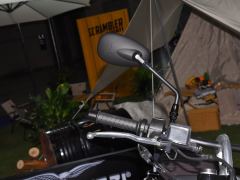 Moto Guzzi V9 850 cc - ფოტო 9