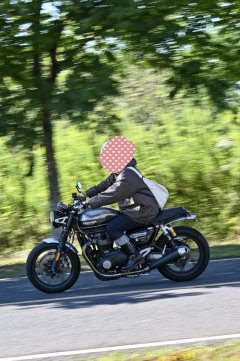 Triumph Speed Twin 1200 - ფოტო 2