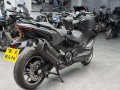 Yamaha TMAX 560 cc - ფოტო 9