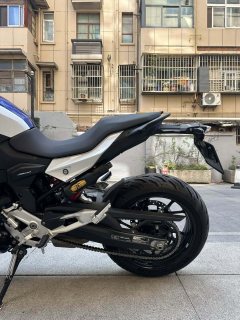 BMW F 900 R - ფოტო 7