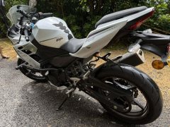 Kawasaki Ninja 400 - ფოტო 4