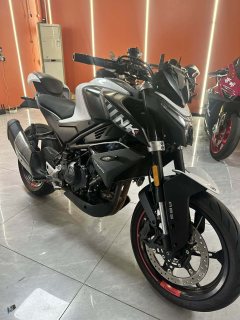 CFMOTO 450NK - photo 2