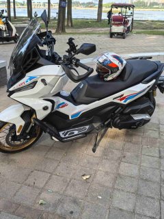 Voge SR450X 400 cc - ფოტო 1